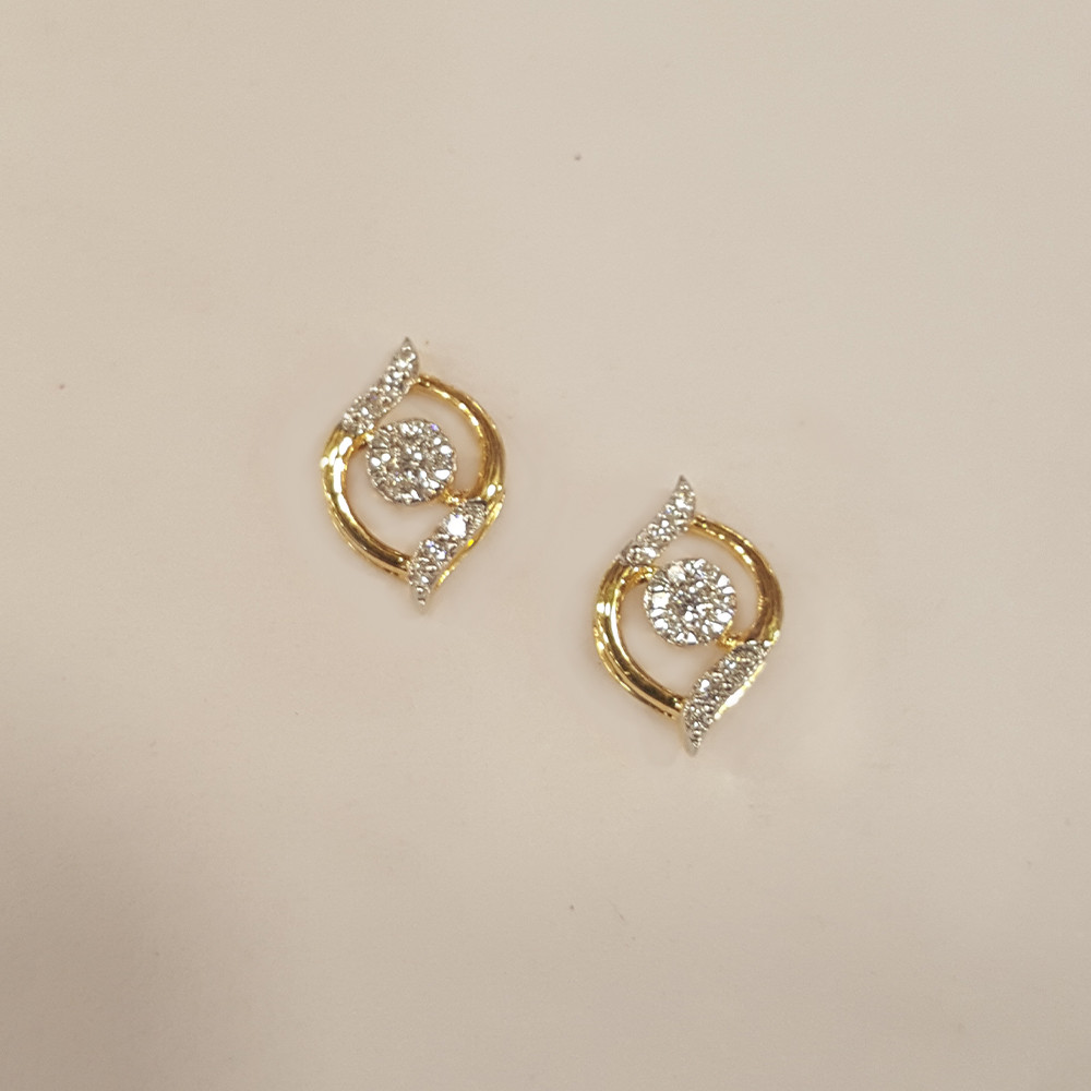 DIAMOND STUD